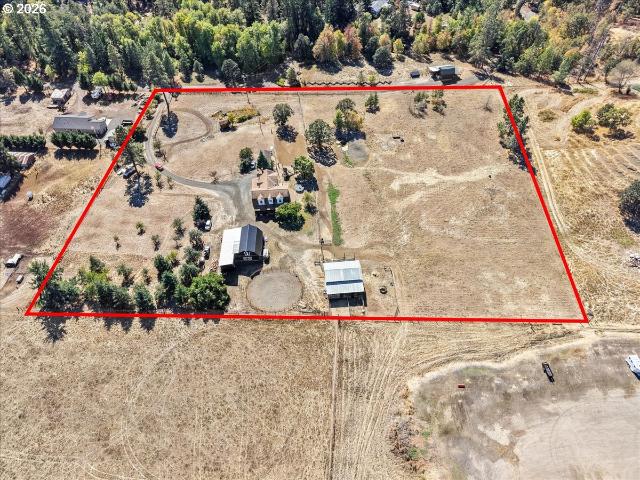 307 towhee ln