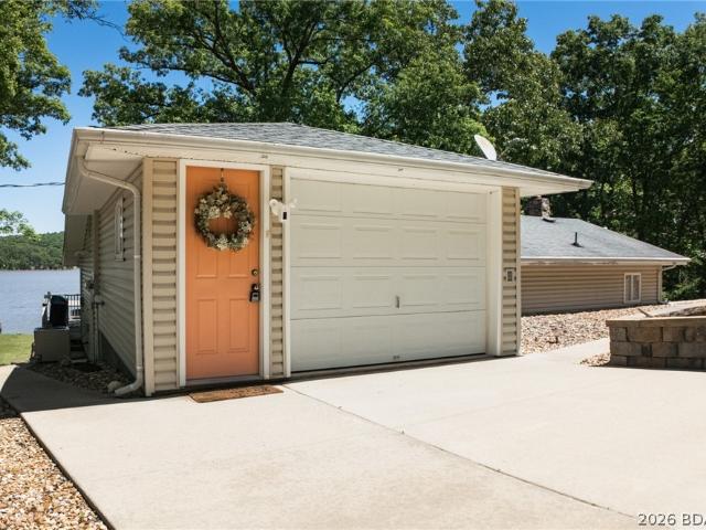 30850 Settlers Lane