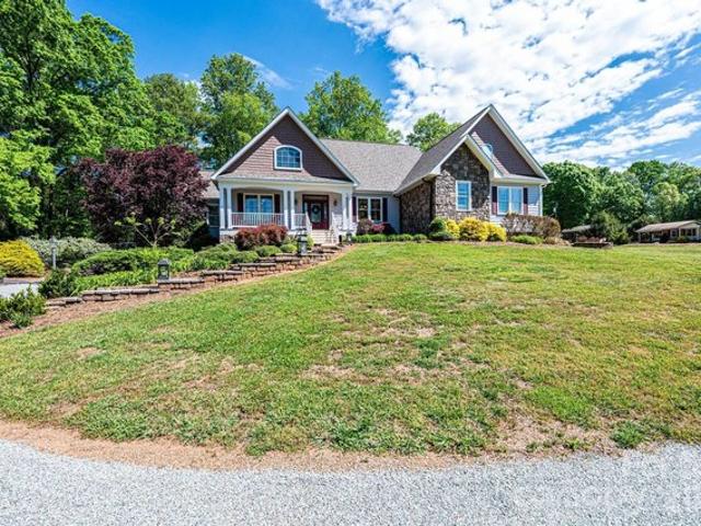 3085 James St, Catawba, NC 28609