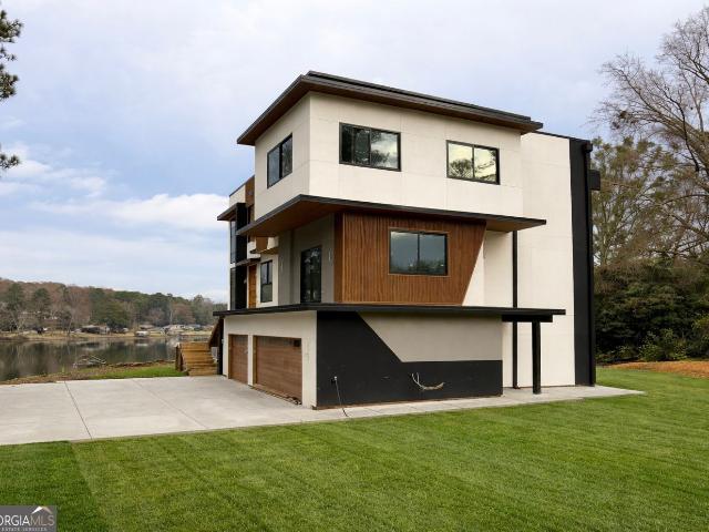 3085 Lake Jodeco Road