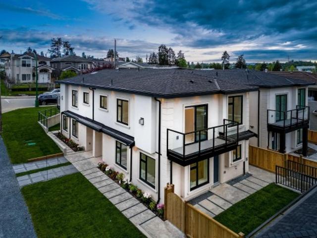 3087 Royal Oak Avenue, Burnaby, BC, V5G 4H5 duplex for sale | Listing ID R3168 | Royal LePage