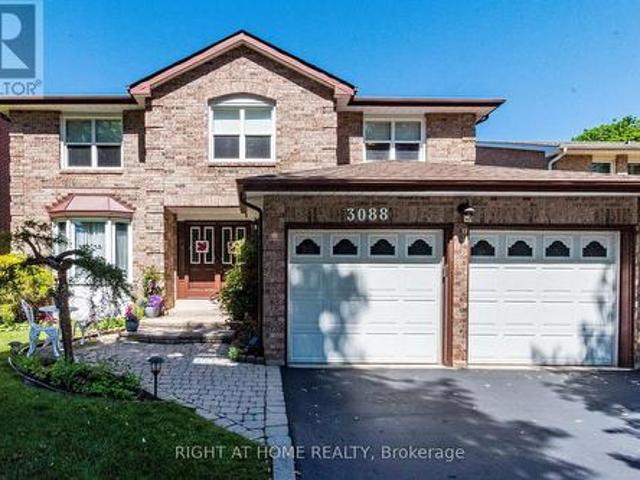 3088 Spring Creek Crescent, Mississauga, ON, L5N 4R7 house for sale | Listing ID W13491 | Royal LePage