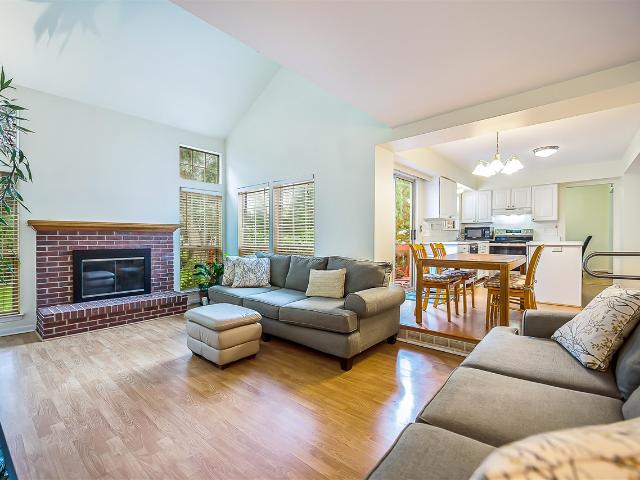 3081 Turnberry Lane