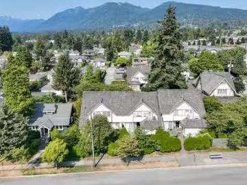 Greater Vancouver - Garden, Parking, Fireplace