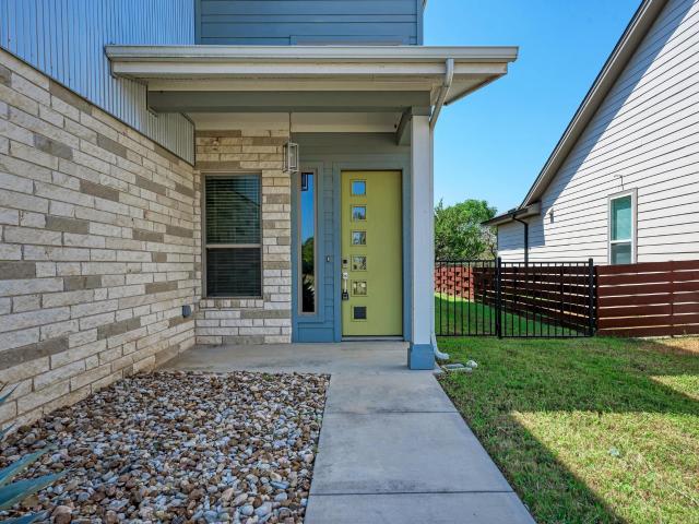 308 Charli Cir