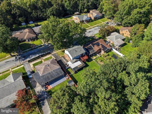 308 Angle Avenue