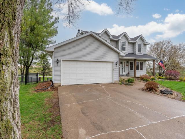 308 E Brownlie Lane