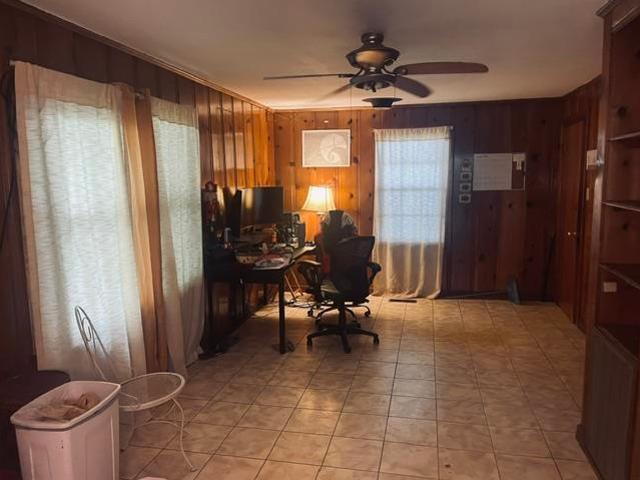 308 Hillcrest Cir