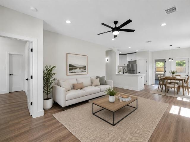 308 Mark Street