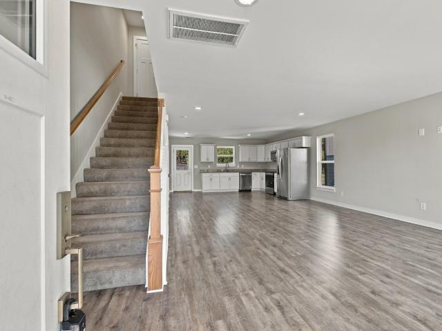 308 Myatt Dr