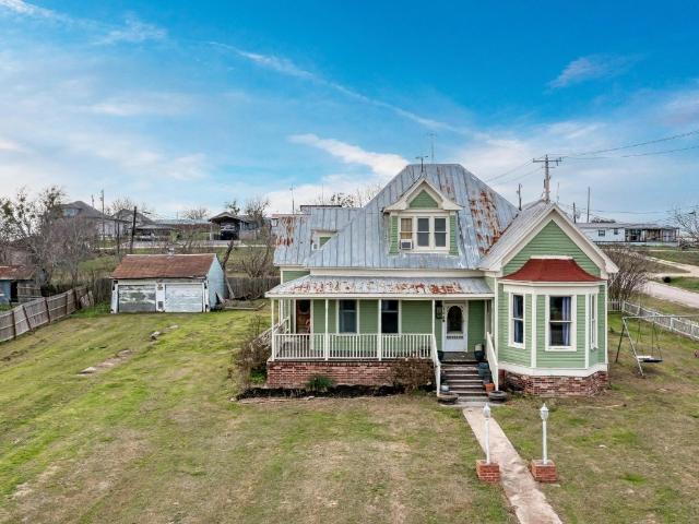 308 N Broad St, Coupland, TX 78615 | MLS #4114