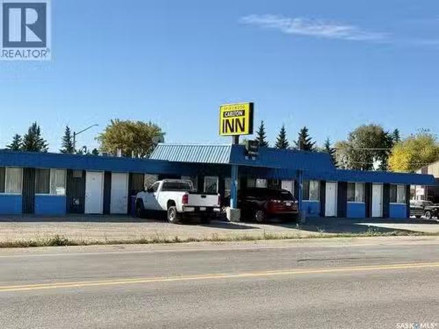 308 Railway Avenue, Spiritwood, SK, S0J 2M0 commercial for s.