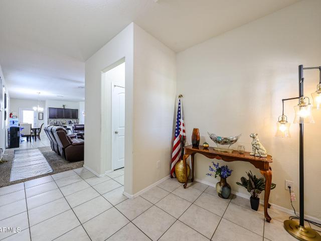 30957 W AMELIA Avenue