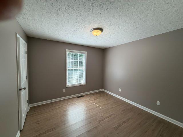 3096 B Raintree Road, Bowling Green, US, KY
