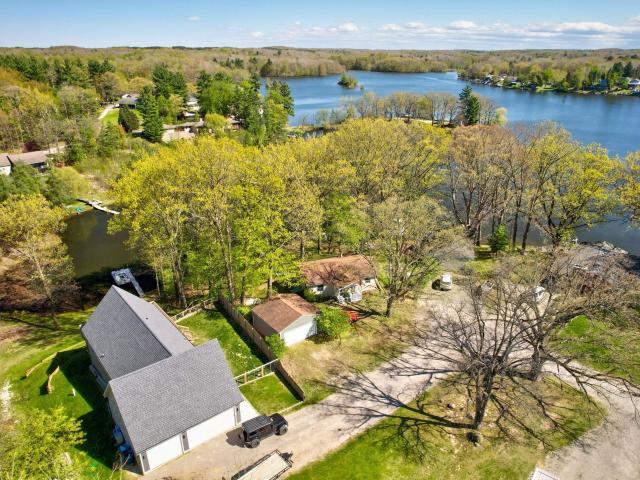 3097 Muntin Drive