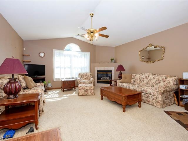 3098 Bayberry Cove