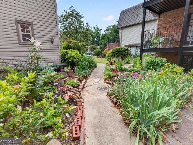 3091 Colonial Way H4