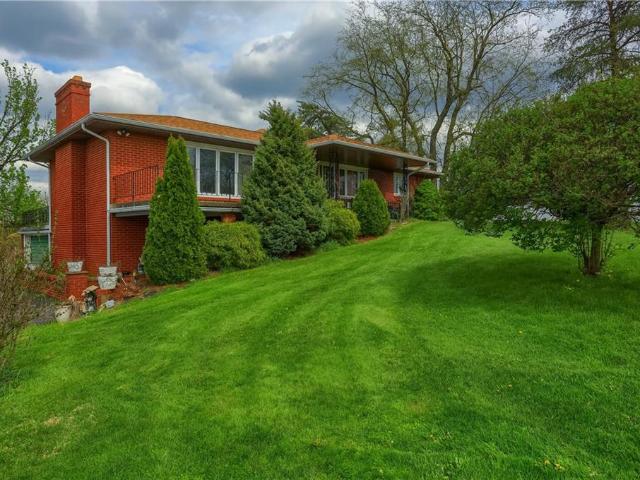 3092 Brodhead Rd, Aliquippa, PA 15001 | MLS #1748