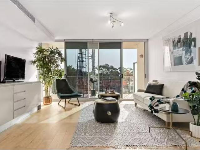 309/300 Pacific Highway, Crows Nest Apartment for rent Listed.