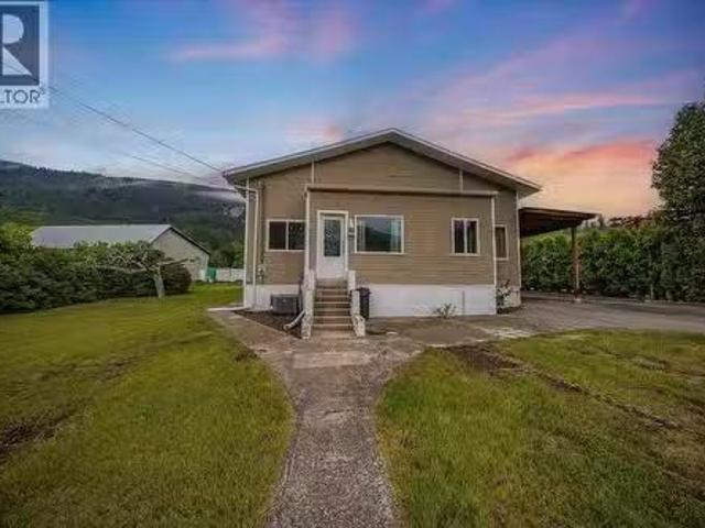 309 12Th Avenue, Genelle, BC, V0G 1G0 house for sale Listin.