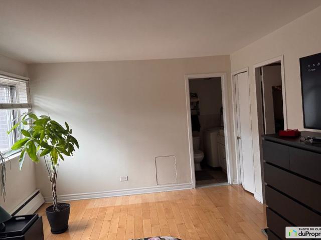 309 5700, Boul. Cavendish, Côte St Luc / Hampstead / Montréal Ouest à louer