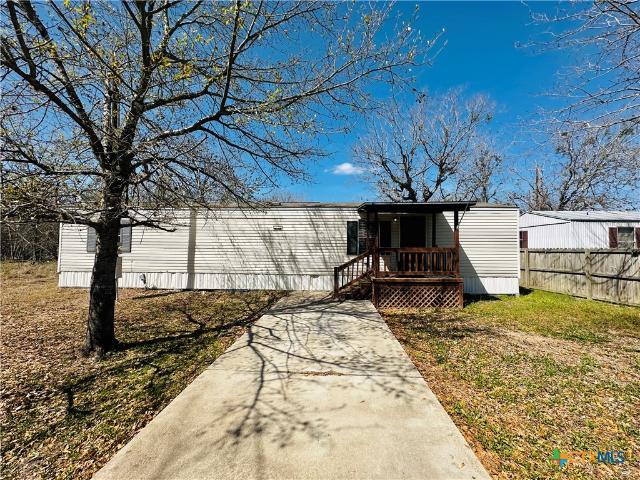 309 Cottonwood Ave, Luling, TX 78648 | MLS #606141