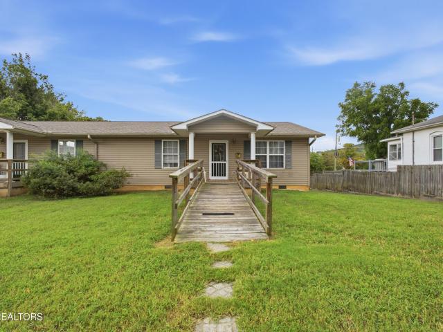 309 Carter Ave