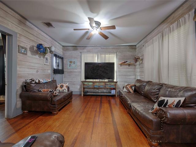 309 Anderson Street