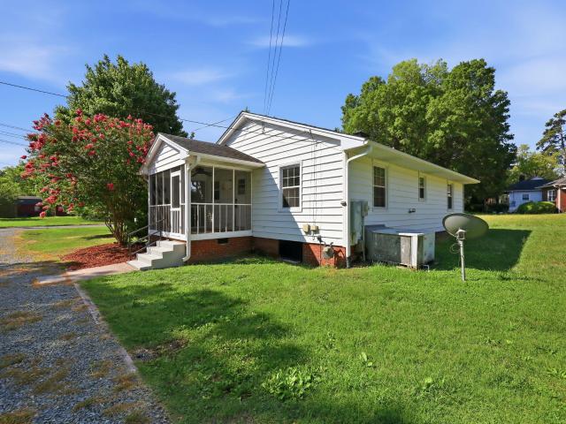 309 Gunter Street