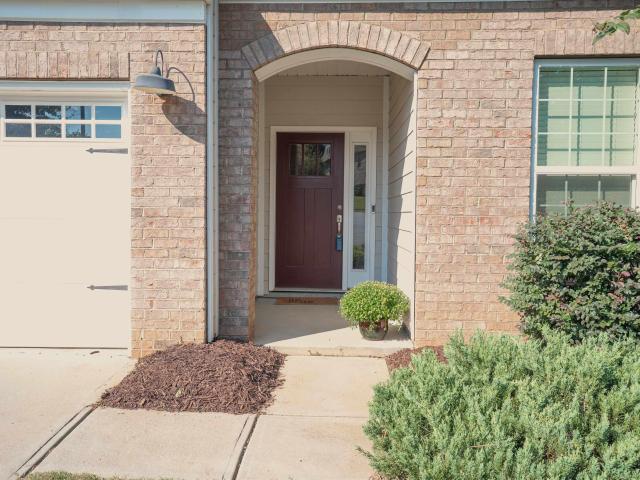 309 Delphine Court