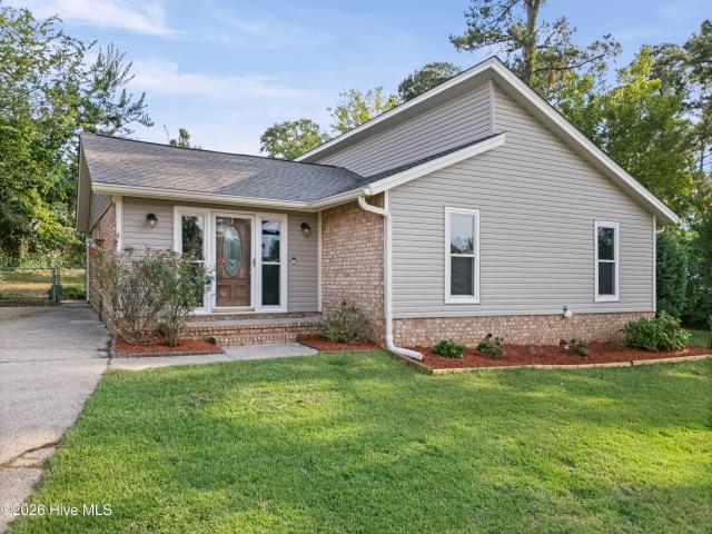 309 E Wynngate Drive E