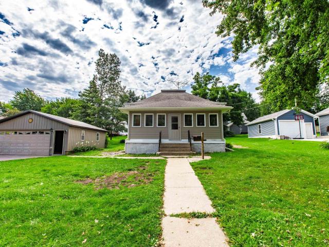 309 E Chapel Street