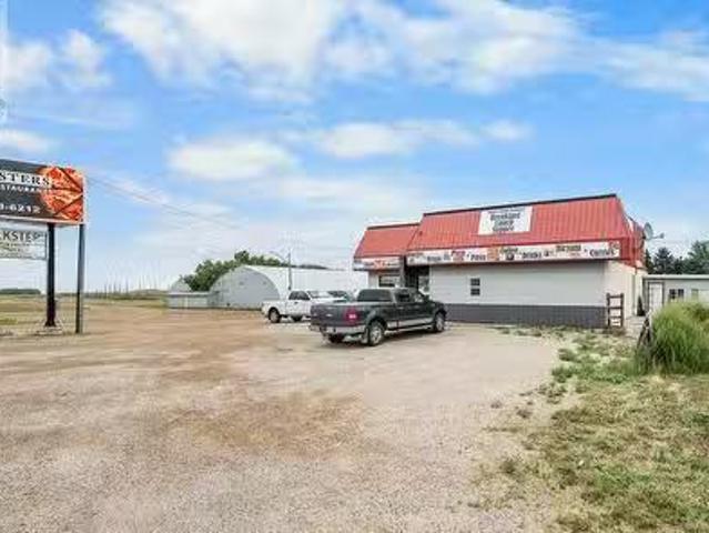 309 Louis Riel Trail, Chamberlain, SK, S0G 0R0 commercial fo.