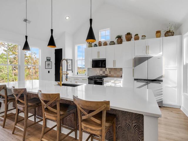 309 Lagrange Rd