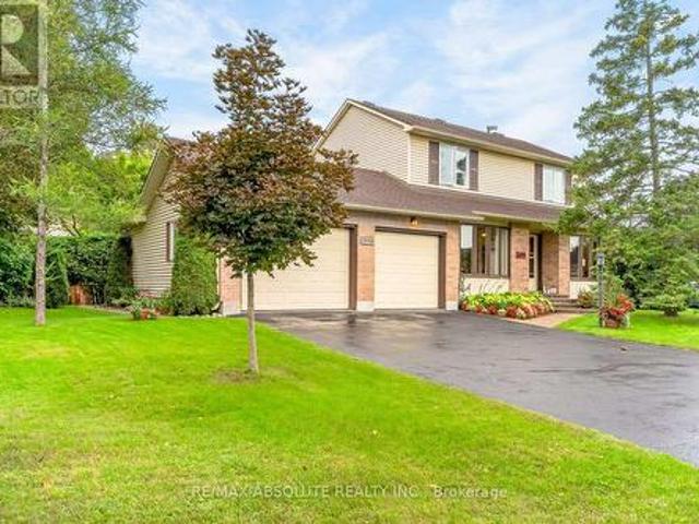 309 Liard Street, Ottawa, ON, K2S 1J2 house for sale | Listing ID X13797 | Royal LePage