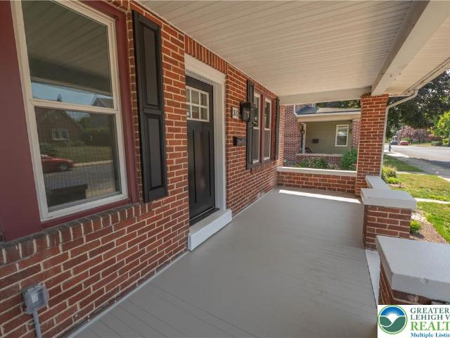309 N 2nd Street