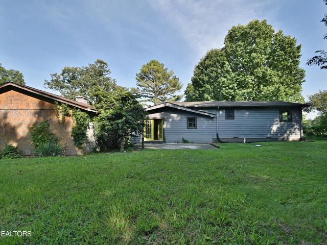 309 Perry Lane