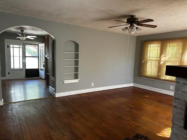 309 W 14th Street