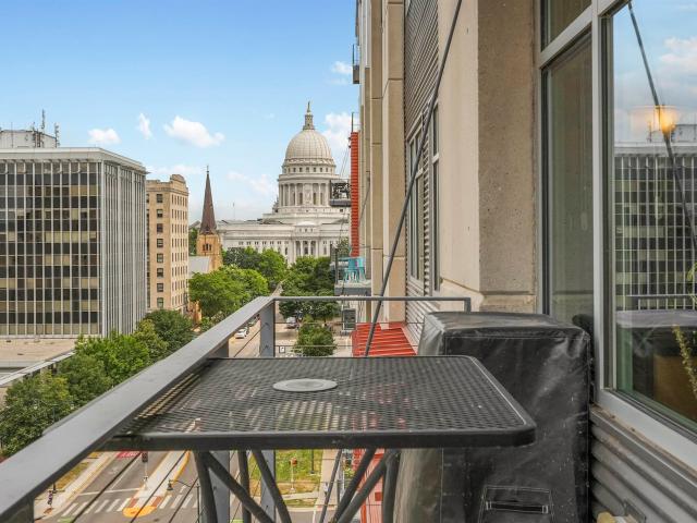 309 W Washington Avenue