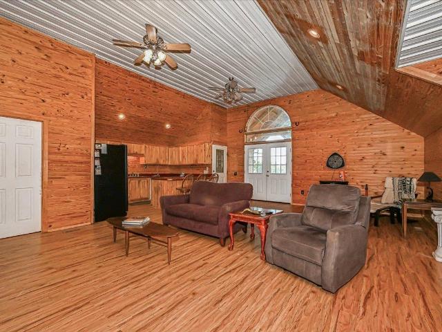 309 Yeager Rd