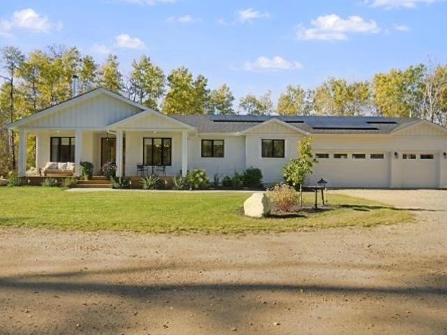 30 52 Range Road 214, Rural Strathcona County, AB, T8A 0X1 house for sale | Listing ID E4511 | Royal LePage
