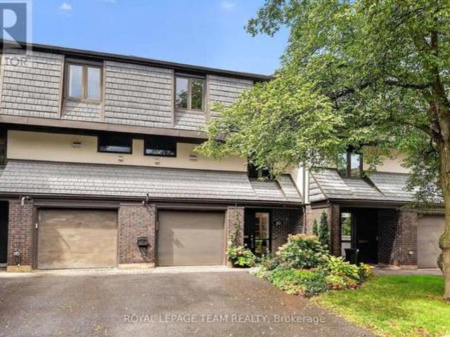 30 655 Richmond Road, Ottawa, ON, K2A 3Y3 townhouse for sale | Listing ID X13715 | Royal LePage