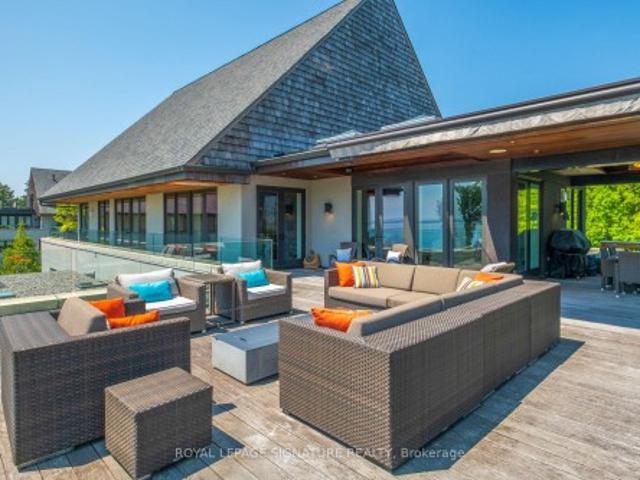 30 10 Maple Grove Drive, Oakville, ON, L6J 0E1 Luxury Townhouse for sale | Listing ID W13792 | Royal LePage Carriage Trade Luxury Properties