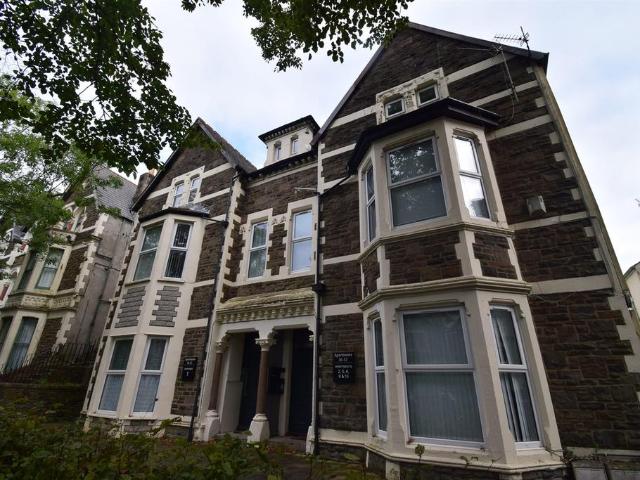 30 32 Oakfield Street, Cardiff 1 bed house to rent £925 pcm £213 pw