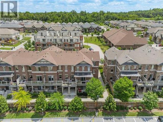 30 39 Kay Crescent, Guelph Pineridge/Westminster Woods, ON, N1L 0N5 townhouse for sale | Listing ID X13548 | Royal LePage