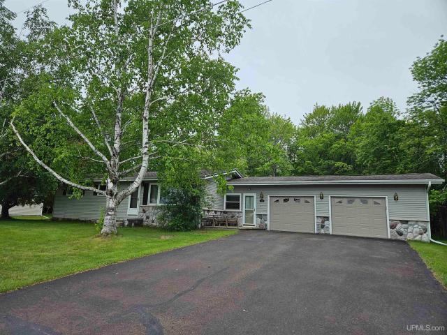30 Tamarack Street