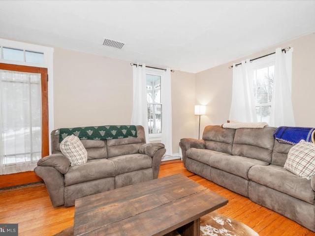 30 Tillie Town Road