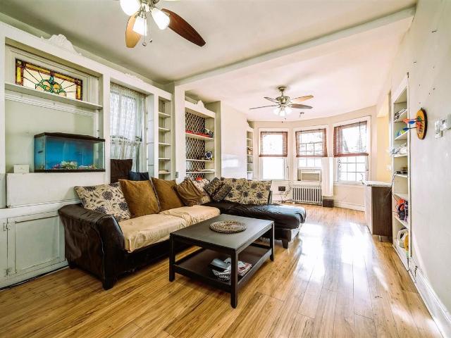 30 Troy St Unit 2, Jersey City, US, NJ