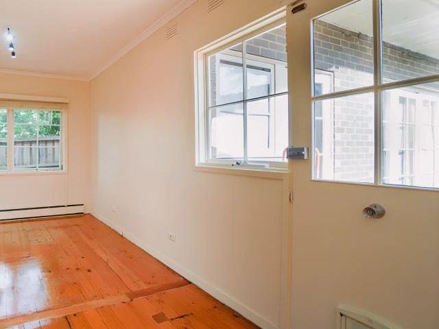 30 Tracey Street, Melbourne