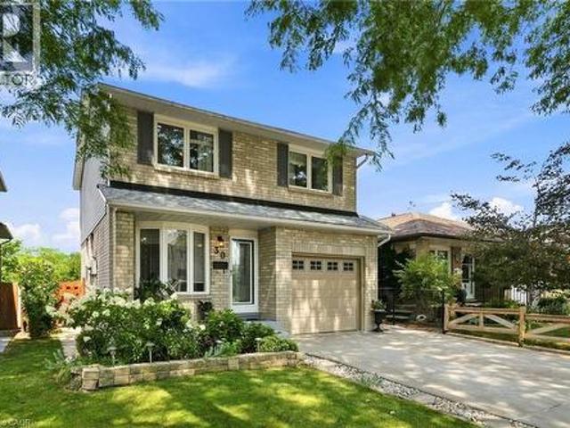 30 Twinoaks Crescent, Stoney Creek, ON, L8J 2E9 house for sale | Listing ID 40854 | Royal LePage